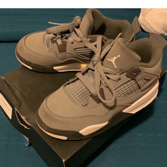 Jordan 4 Retro - Picture 1 of 4